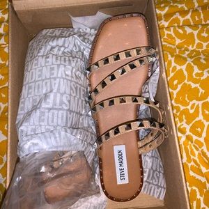 Brand New Steve Madden Skyler Tan Sandals
